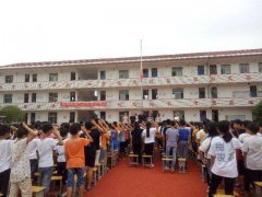 吉安安?？h城東學(xué)校18.5KW箱式無負壓供水設(shè)備一套